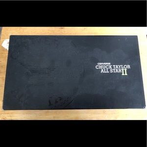 Converse Chuck Taylor All Star II women’s 7